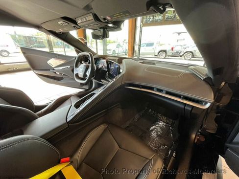 Used 2023 Chevrolet Corvette Stingray Preferred Conv w/ 2LT image 20