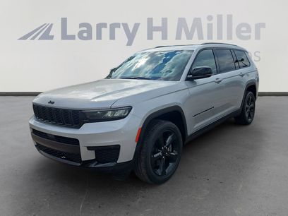 Used 2022 Jeep Grand Cherokee L Laredo