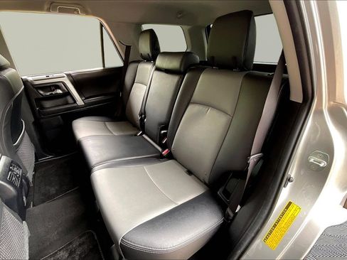 Used 2020 Toyota 4Runner SR5 Premium AWD/4WD image 22