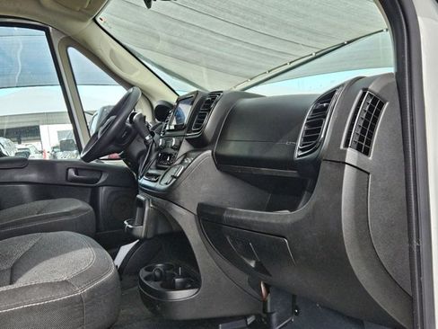 Used 2022 RAM ProMaster 2500 FWD image 17