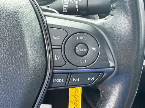 Certified 2023 Toyota Camry SE FWD image 19