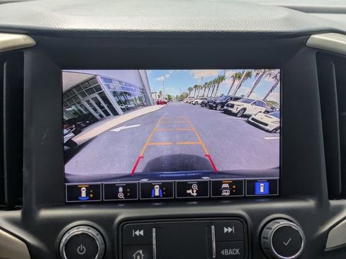 Used 2024 GMC Terrain Denali w/ Denali Premium Package image 23