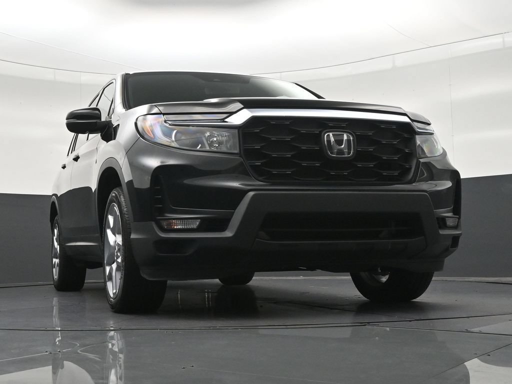 Used 2025 Honda Passport EX-L image 31
