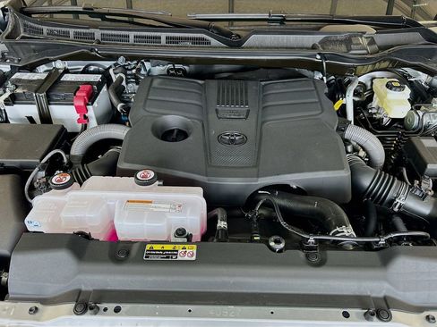 New 2026 Toyota Tundra Limited image 27