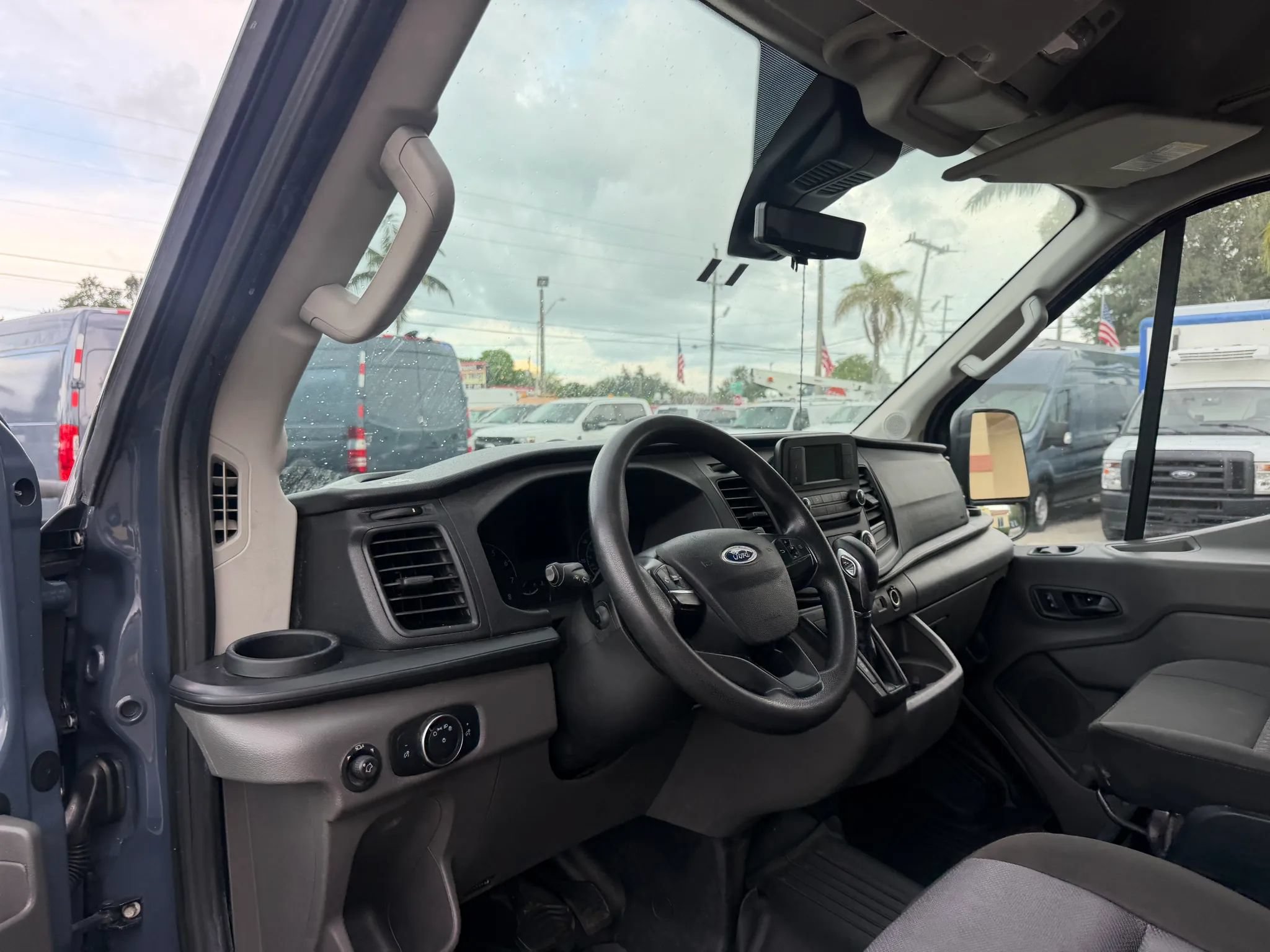 Used 2020 Ford Transit 250 148 High Roof Extended RWD image 12