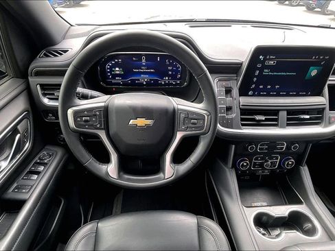Used 2024 Chevrolet Tahoe LT w/ Luxury Package image 8