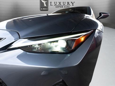 Used 2022 Lexus IS 350 F Sport image 7