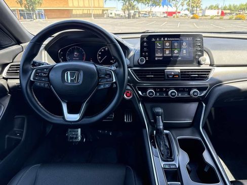 Used 2020 Honda Accord Sport image 16