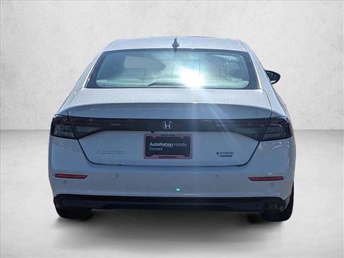 New 2025 Honda Accord Touring image 7