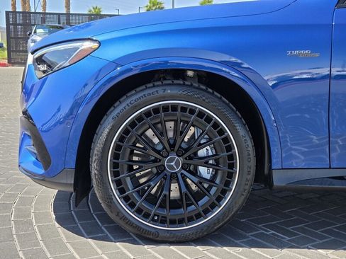 Used 2026 Mercedes-Benz GLC 43 AMG 4MATIC image 12