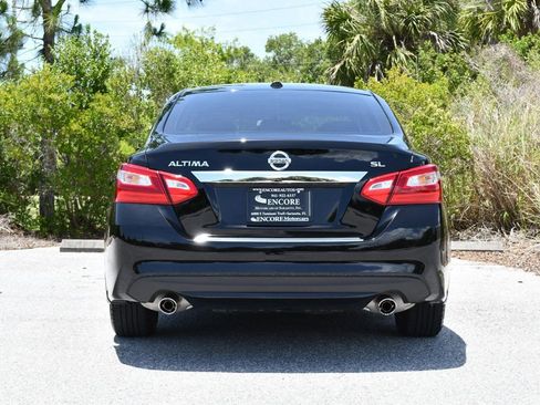 Used 2016 Nissan Altima 2.5 SL w/ Moonroof Package FWD image 27