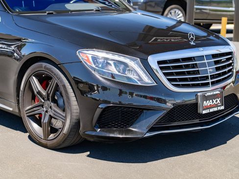 Used 2016 Mercedes-Benz S 63 AMG 4MATIC Sedan w/ Driver Assistance Package image 6