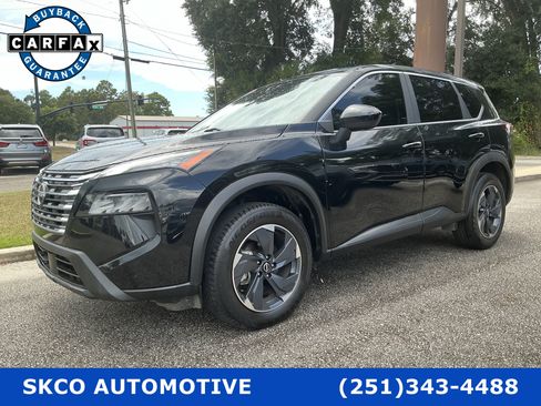 Used 2024 Nissan Rogue SV FWD image 1