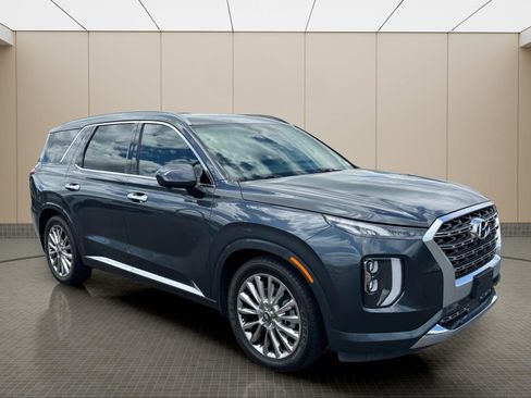 Used 2020 Hyundai Palisade Limited FWD image 2