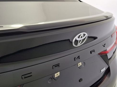 Certified 2025 Toyota Camry SE w/ Convenience Package image 34