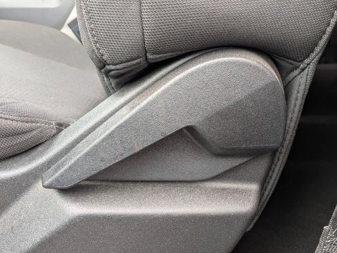 Used 2019 Ford F150 XL w/ Equipment Group 101A Mid RWD image 9