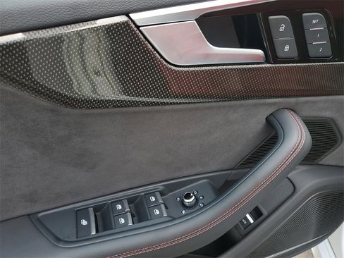 Used 2024 Audi S5 Prestige image 9