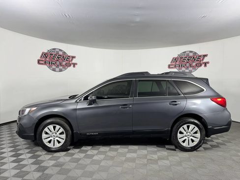 Used 2018 Subaru Outback 2.5i Premium AWD/4WD image 4