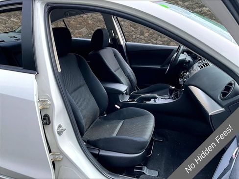 Used 2012 MAZDA MAZDA3 i Touring FWD image 7