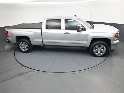Used 2015 Chevrolet Silverado 1500 LTZ w/ LTZ Plus Package AWD/4WD image 27