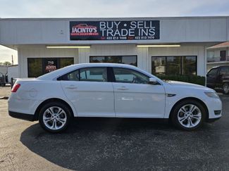 Used 2014 Ford Taurus SEL image 1