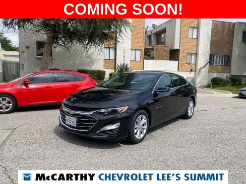 Used 2025 Chevrolet Malibu LT FWD image 1