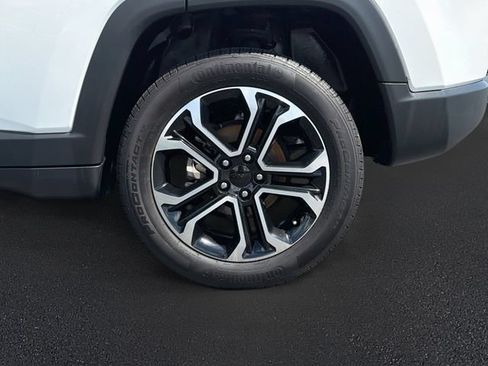 Used 2023 Jeep Compass Limited AWD/4WD image 31