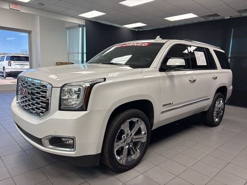 Used 2019 GMC Yukon Denali w/ Denali Ultimate Package image 10
