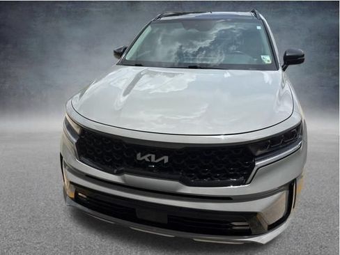 Used 2023 Kia Sorento SX AWD/4WD image 17