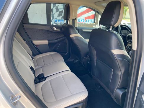 Used 2020 Ford Escape SEL AWD/4WD image 12