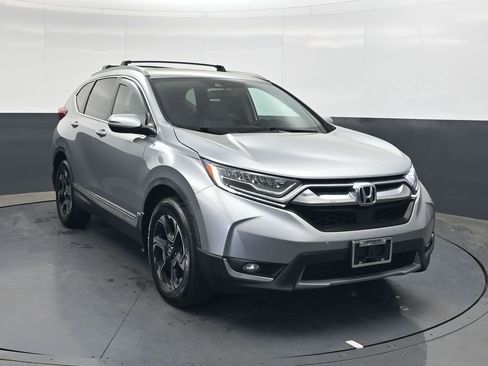 Used 2019 Honda CR-V Touring image 2