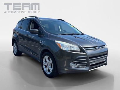 Used 2016 Ford Escape SE w/ Equipment Group 201A