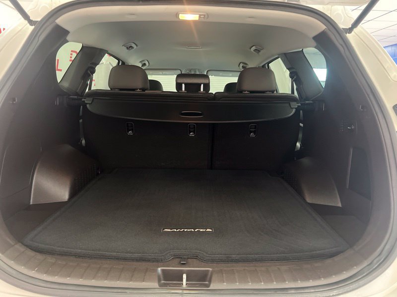 Used 2019 Hyundai Santa Fe SE FWD image 8