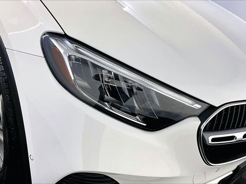 Certified 2026 Mercedes-Benz GLC 300 4MATIC image 27