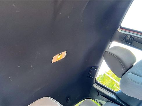 Used 2019 Toyota Tacoma TRD Off-Road RWD image 27