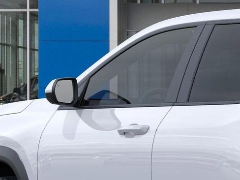 New 2026 Chevrolet Equinox LT image 12