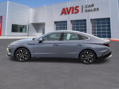 Used 2025 Hyundai Sonata SEL FWD image 10