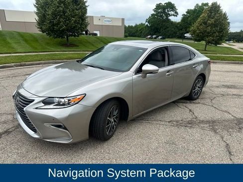 Used 2017 Lexus ES 350 FWD image 4