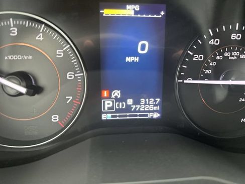Used 2023 Subaru Crosstrek 2.0i Premium AWD/4WD image 16