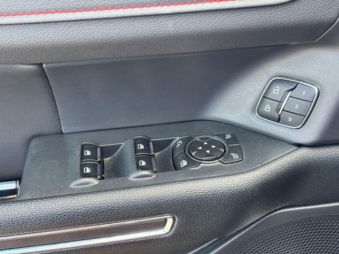 Used 2023 Ford Expedition Max Limited AWD/4WD image 19