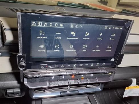 New 2026 GMC Hummer EV 4x4 Crew Cab image 11