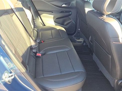 New 2026 Buick Envista Avenir image 17