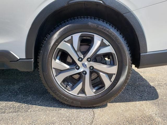 Used 2022 Subaru Outback Limited AWD/4WD image 11