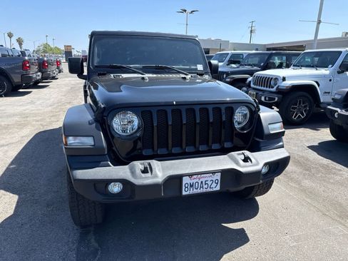 Used 2019 Jeep Wrangler Unlimited Sport S AWD/4WD image 5