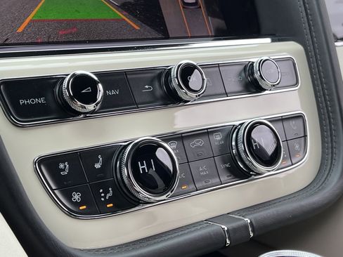 Certified 2023 Bentley Bentayga Speed image 29