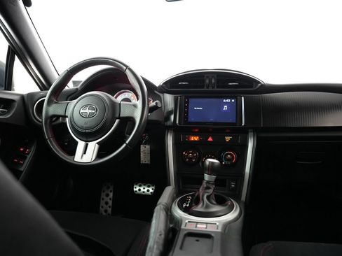 Used 2013 Scion FR-S RWD image 10