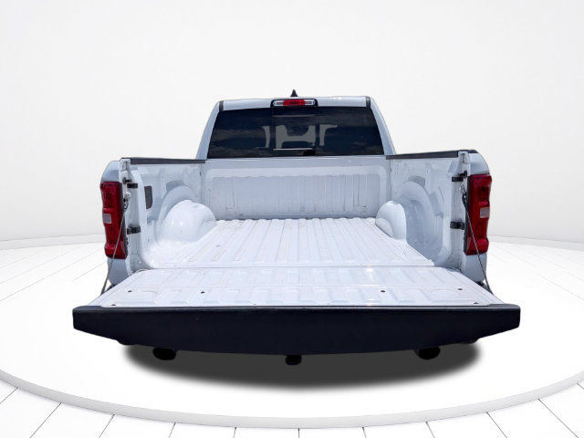 Used 2025 RAM 1500 Laramie AWD/4WD image 12