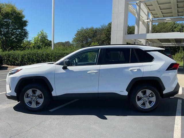 Used 2025 Toyota RAV4 LE AWD/4WD image 12