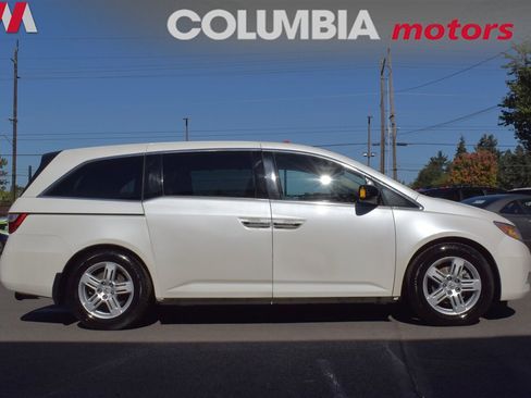 Used 2013 Honda Odyssey Touring image 5
