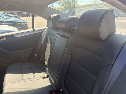 Used 2014 Volkswagen Jetta SE image 13
